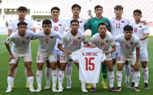 Tim nasional Irak U-23 dan Tim nasional Vietnam U-23 akan bertemu pada set 8 Besar Piala Asia U-23 di Stadion Al Janoub, Sabtu 27 April 2024.
