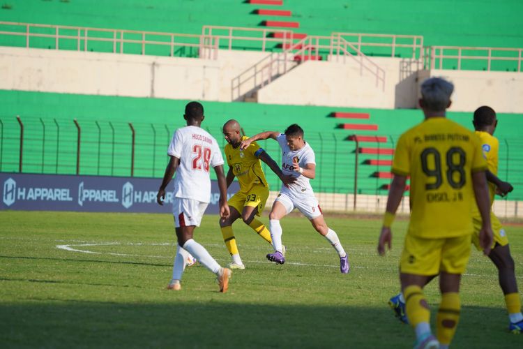 Hasil Liga 1 Barito Putera Versus Persik: Ezzejjari 2 Gol Tanpa Selebrasi, lantas Tidak berhasil Penalti