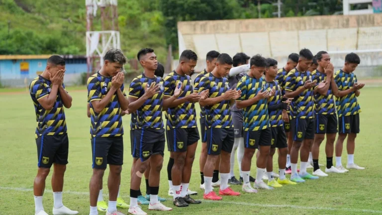 Membawa 18 Pemain ke Papua, Gresik United Percaya diri Menang Melawan Persipura