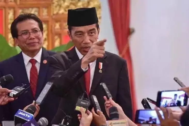 Jokowi Dikeluarkan PDIP, Bekas Juru bicara Presiden SBY Singgung Karma Politik